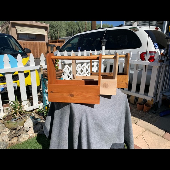 Repurposed wood utility tool box - Picture 2 of 3